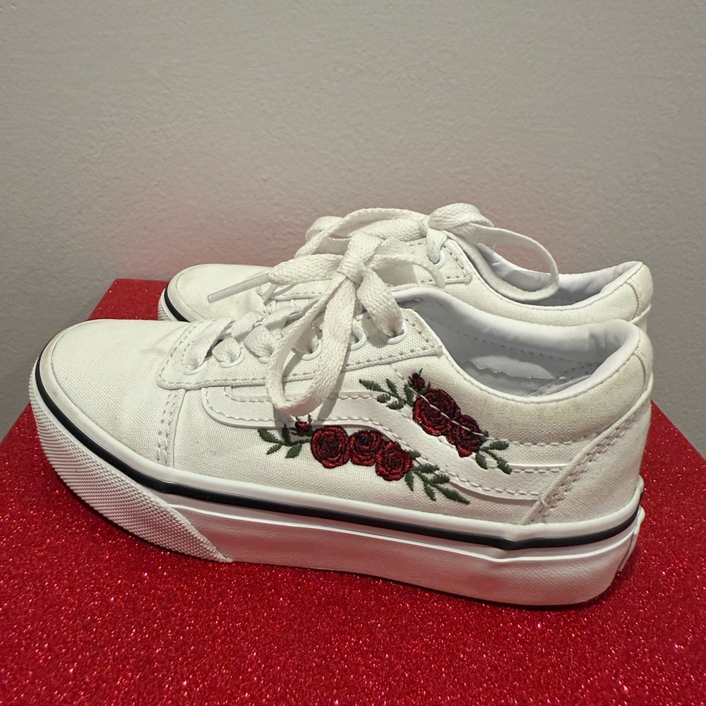 White VANS Sneakers with Red Rose Embroidery for girls